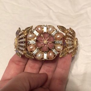 Gold Clasp Bracelet